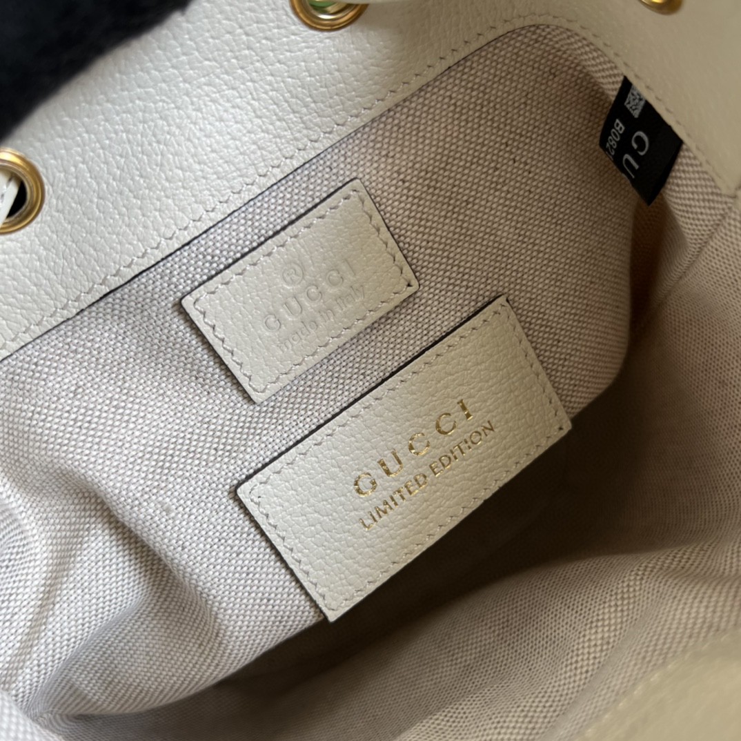 G*u*i ophidia gg mini bucket bag