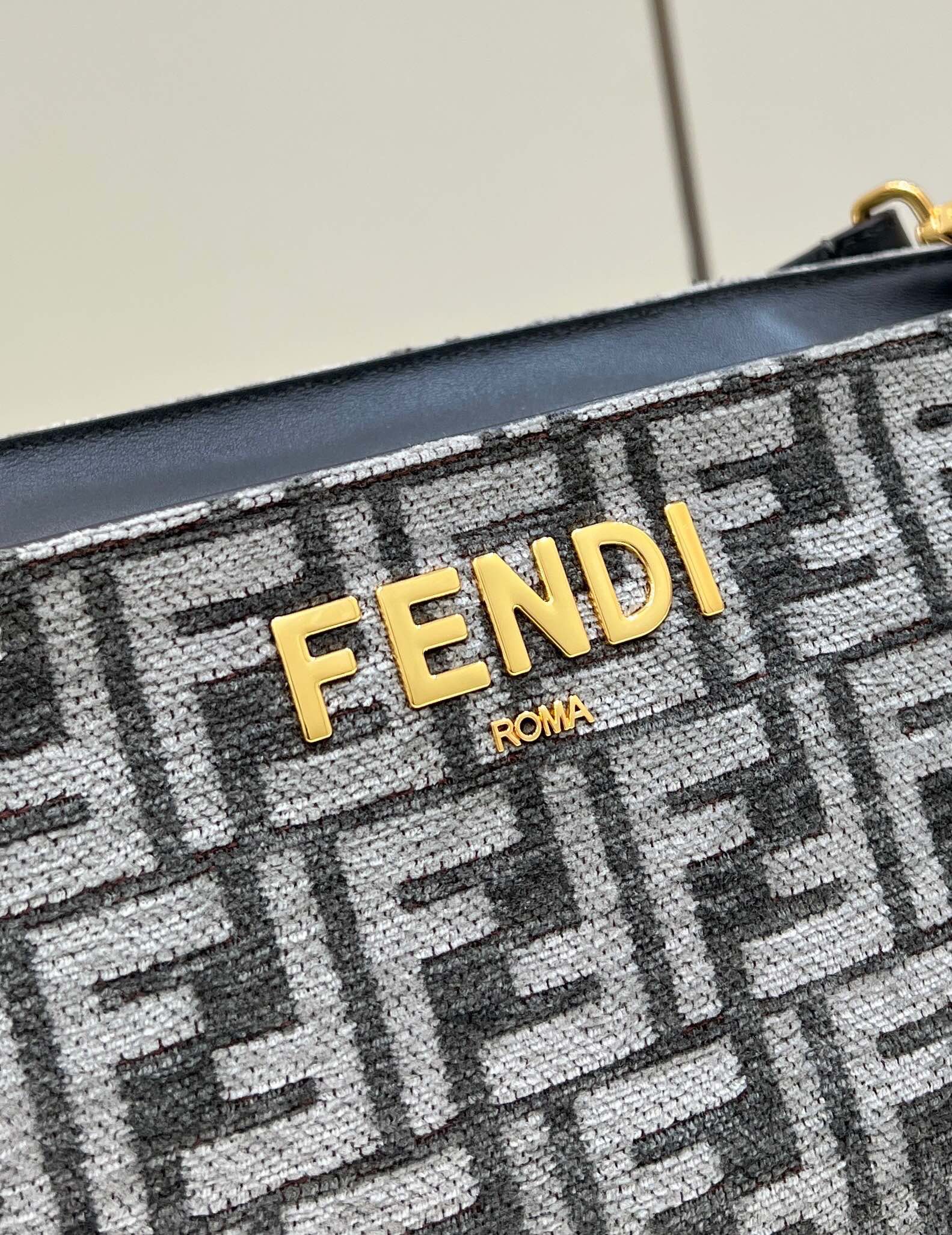 F**di o’lock bag