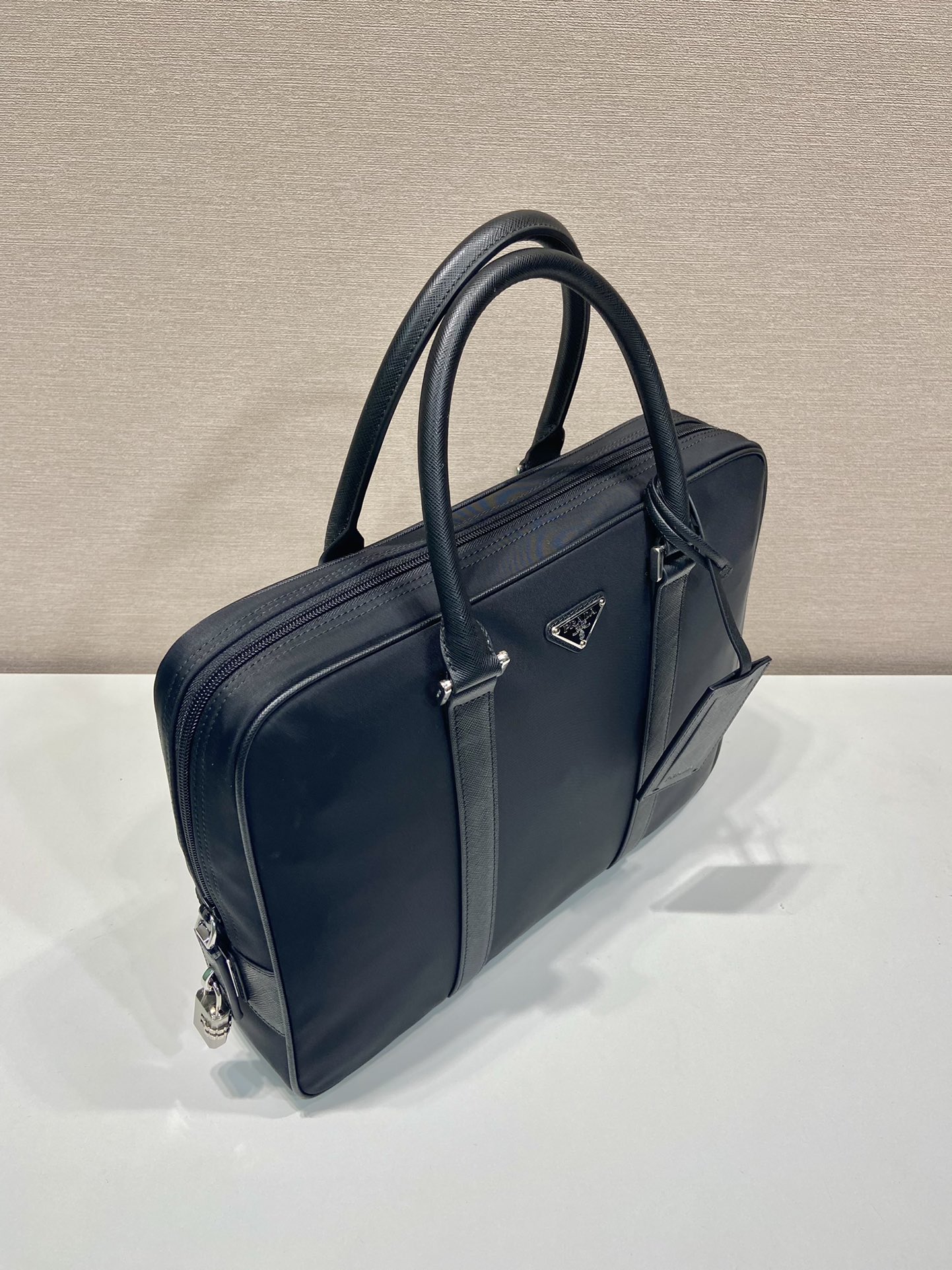 Pra*a briefcase bag