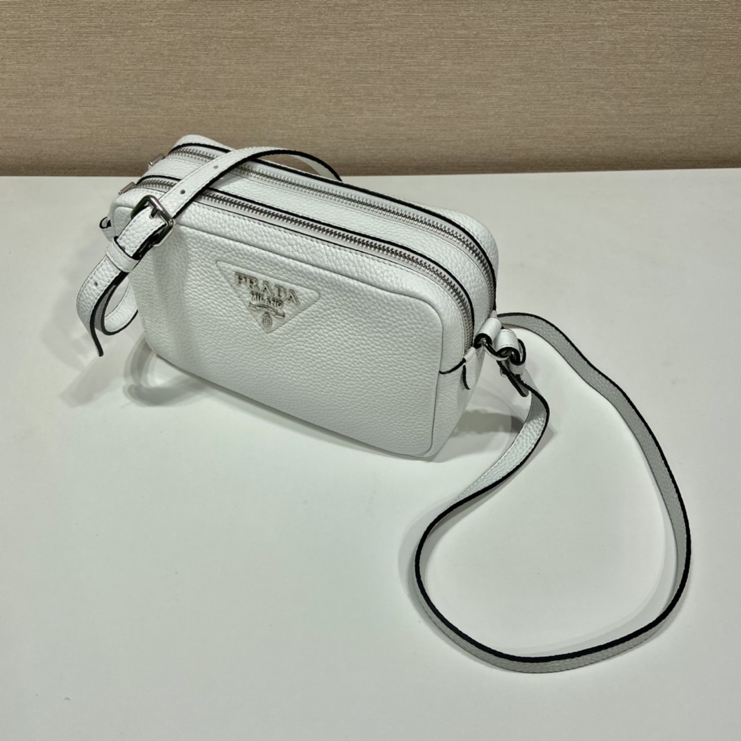 Pra*a shoulder bag